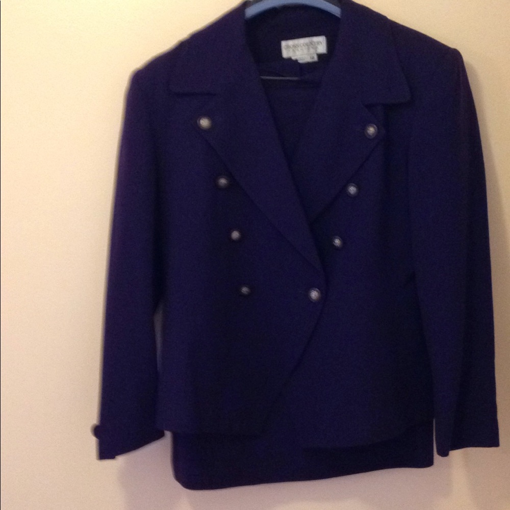 Purple 100% worsted wool skirt suit v shaped
